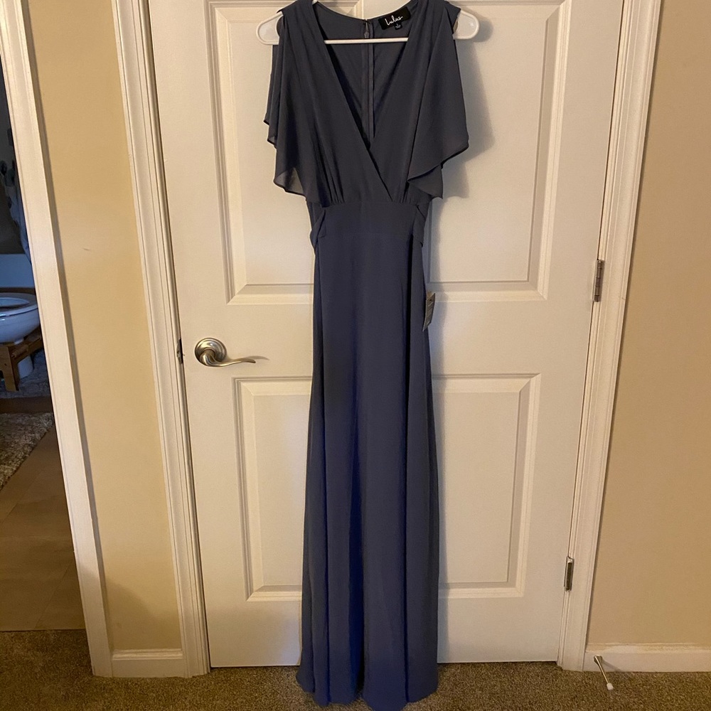 NWT Lulu’s Dearly Loved Flutter Sleeve dress